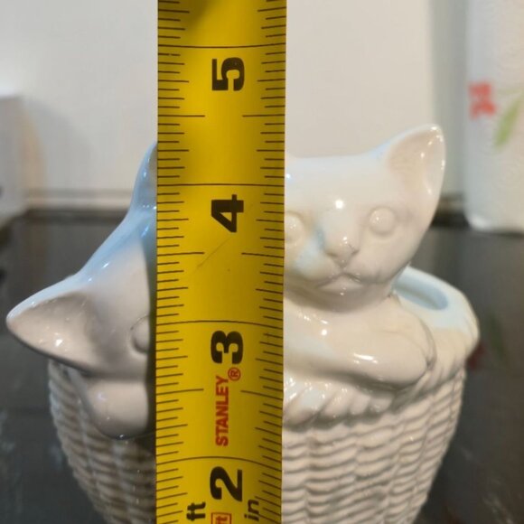 Vintage Ceramic Kittens Planter in a Basket vase Cat lovers gift storage kitty - Picture 8 of 9